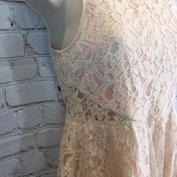 BCNU Dress Lace Over Peach Lining Skater Side Cutouts Small - Picture 3 of 6